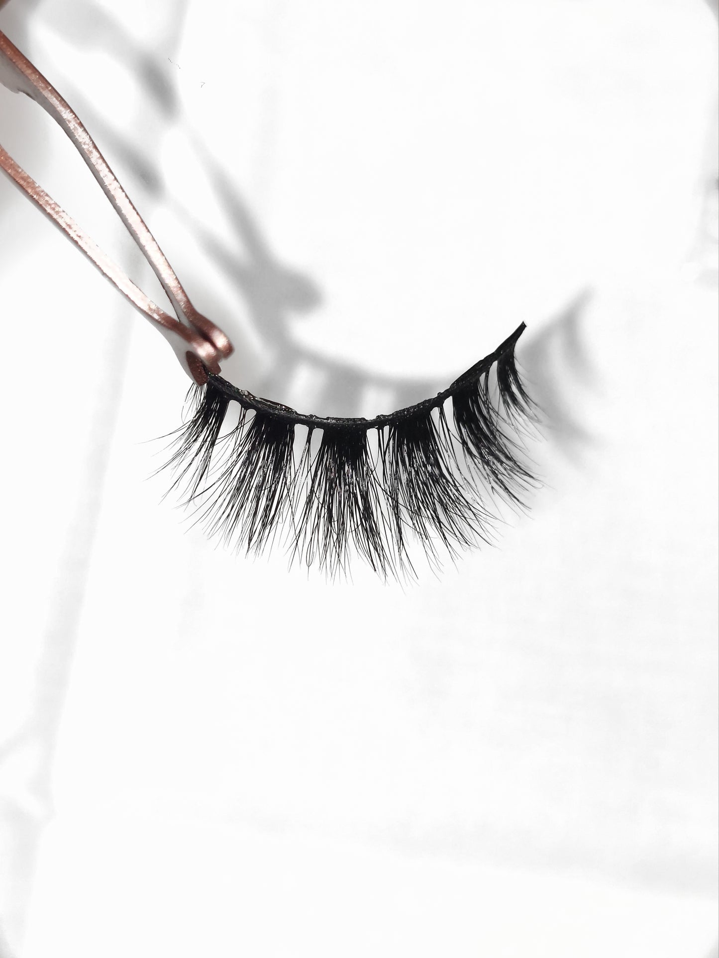 Mini Blinds Strip Lashes