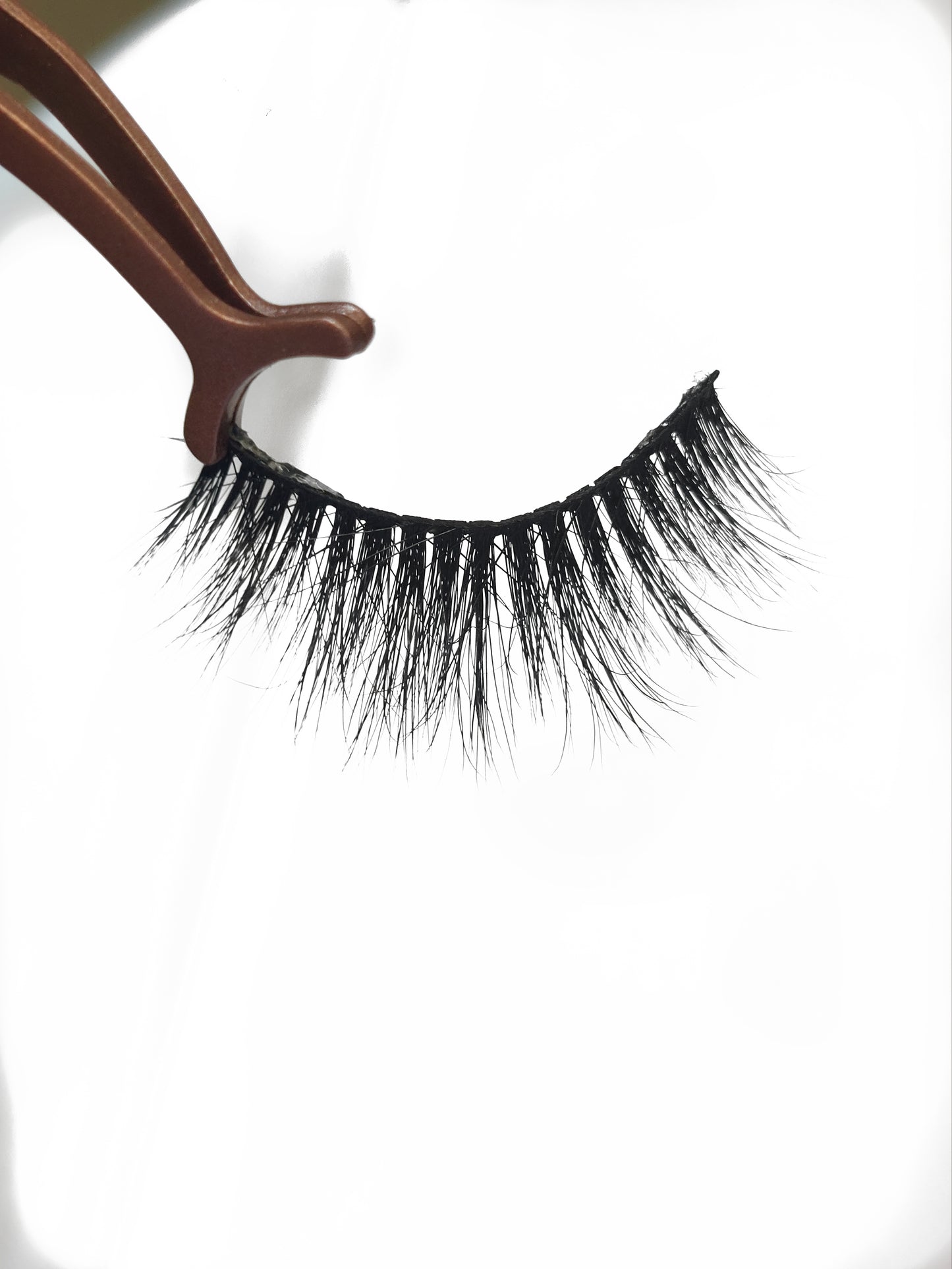 Diva Winks Strip Lashes